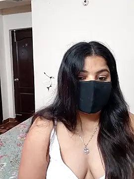 Snapshot of Aavya_007 chatting on 06/25/26, 05:07 Aavya 007 online show from 06/25/26, 05:07