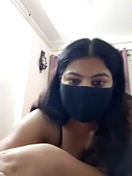 Snapshot of Aavya_007 chatting on 07/20/26, 04:16 Aavya 007 online show from 07/20/26, 04:16