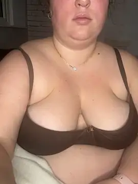 roxey-1997 online show from 12/04/25, 10:29