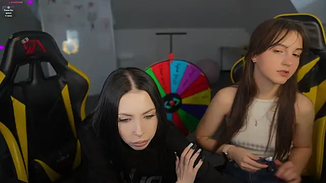 VivianSweet  online show from 04/09/26, 10:31