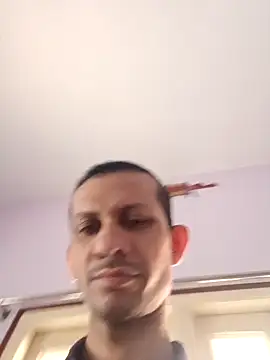 Snapshot of monster-dickk chatting on 12/15/25, 06:06 monster-dickk online show from 12/15/25, 06:06