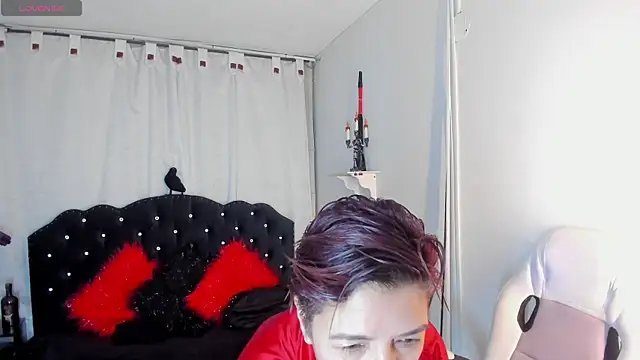 Trinityy   online show from 12/03/25, 04:05