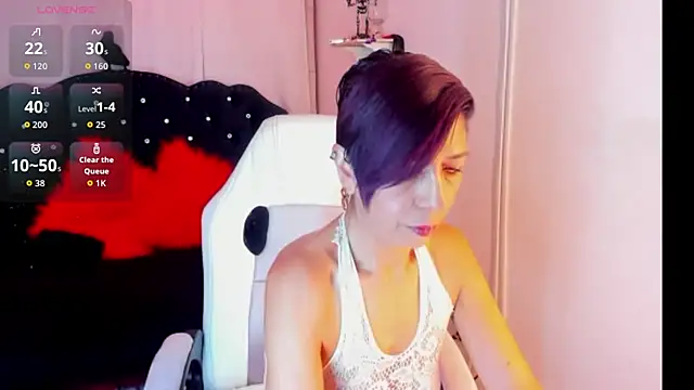 Trinityy   online show from 02/12/26, 07:20