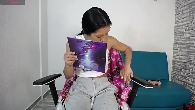 Kony Lan online show from 02/09/26, 12:42