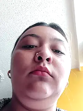 Snapshot of ALANA_150 chatting on 10/08/25, 01:42 ALANA 150 online show from 10/08/25, 01:42