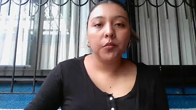 Snapshot of ALANA_150 chatting on 05/01/26, 02:32 ALANA 150 online show from 05/01/26, 02:32