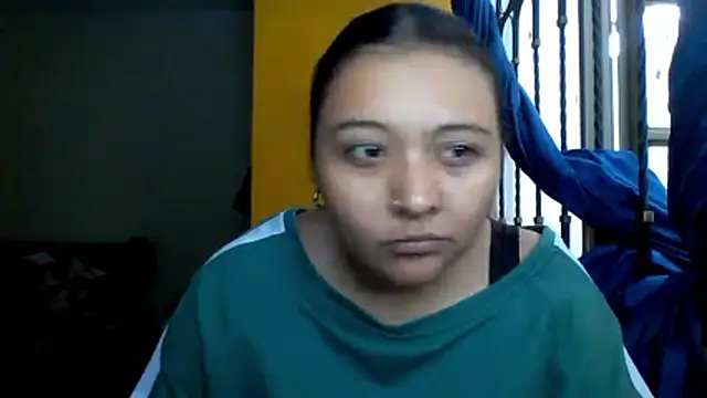 Snapshot of ALANA_150 chatting on 05/11/26, 01:28 ALANA 150 online show from 05/11/26, 01:28