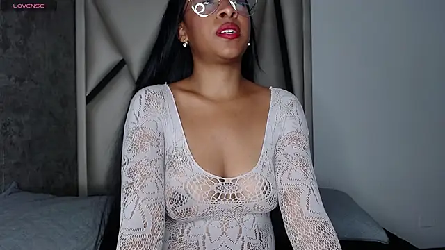 Euphoria 07 online show from 12/14/25, 04:07