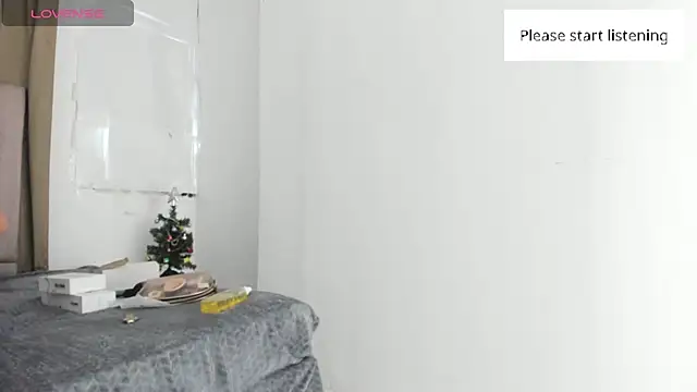 Snapshot of Lady_miss___ chatting on 11/28/25, 12:52 Lady miss online show from 11/28/25, 12:52