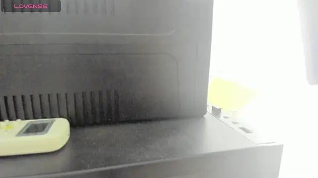 Lady miss    online show from 03/27/26, 12:05