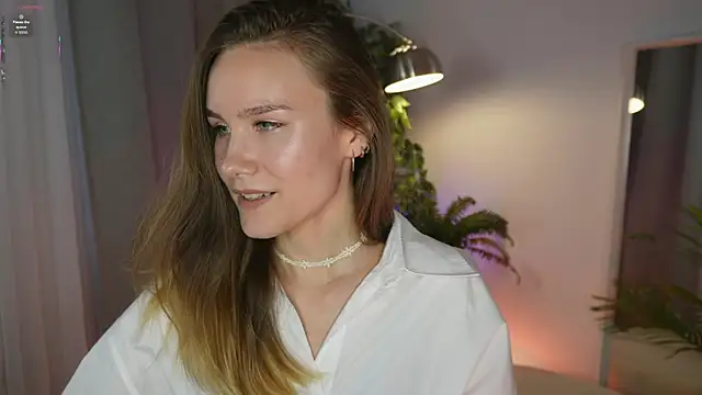  Clare Florence  online show from 10/10/25, 01:32