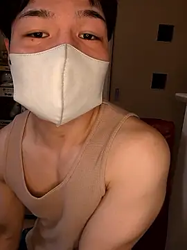 Snapshot of kqitooo chatting on 06/19/26, 08:29 kqitooo online show from 06/19/26, 08:29
