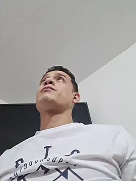 Ethanho0t online show from 10/29/25, 12:18