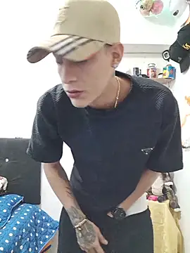 Ethanho0t online show from 10/31/25, 06:47