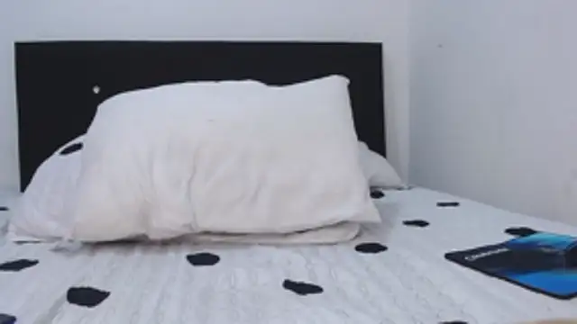 Ethanho0t online show from 12/20/25, 09:44