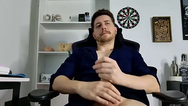 aaron nvk online show from 11/16/25, 08:47