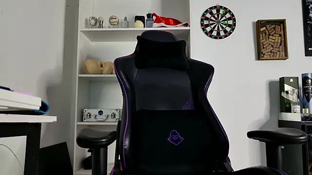 aaron nvk online show from 12/14/25, 03:01