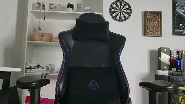 aaron nvk online show from 03/04/26, 09:10