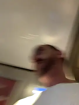 goncas23 online show from 09/30/25, 02:11