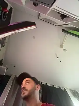 goncas23 online show from 10/05/25, 09:51