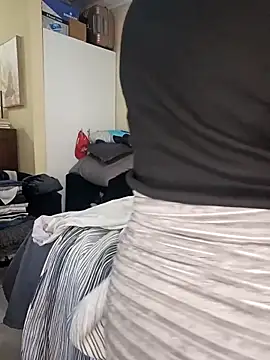 ALICIA X98 online show from 02/16/26, 07:04