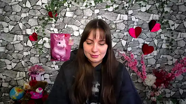 Snapshot of Amanda_Bright_ chatting on 02/03/26, 12:43 Amanda Bright online show from 02/03/26, 12:43