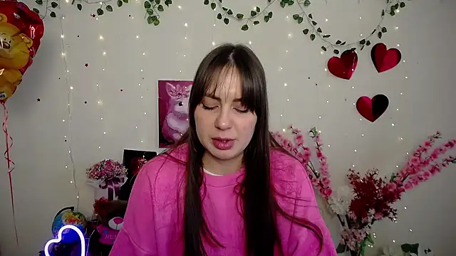 Snapshot of Amanda_Bright_ chatting on 02/25/26, 06:45 Amanda Bright online show from 02/25/26, 06:45