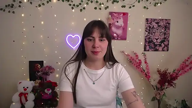 Amanda Bright  online show from 05/12/26, 10:34