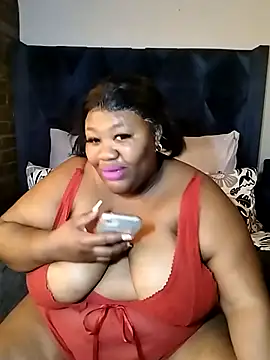 Snapshot of SeductionBoobs chatting on 06/20/26, 10:18 SeductionBoobs online show from 06/20/26, 10:18