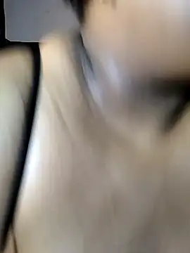 Snapshot of SeductionBoobs chatting on 06/27/26, 10:31 SeductionBoobs online show from 06/27/26, 10:31