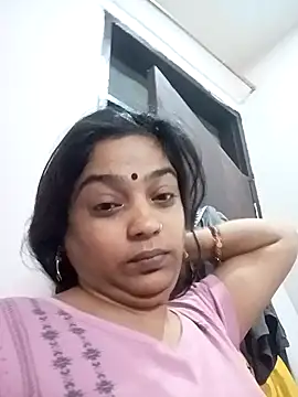Trisha 71 online show from 11/06/25, 12:44