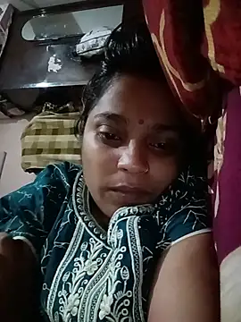 Snapshot of Trisha_71 chatting on 07/21/26, 08:00 Trisha 71 online show from 07/21/26, 08:00