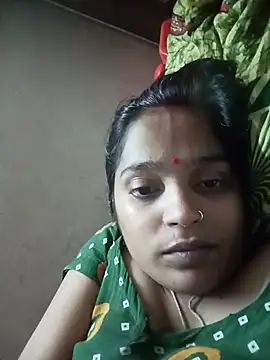 Snapshot of Trisha_71 chatting on 07/22/26, 02:09 Trisha 71 online show from 07/22/26, 02:09
