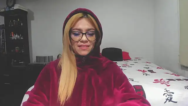 KATA BLONDE online show from 10/18/25, 06:05