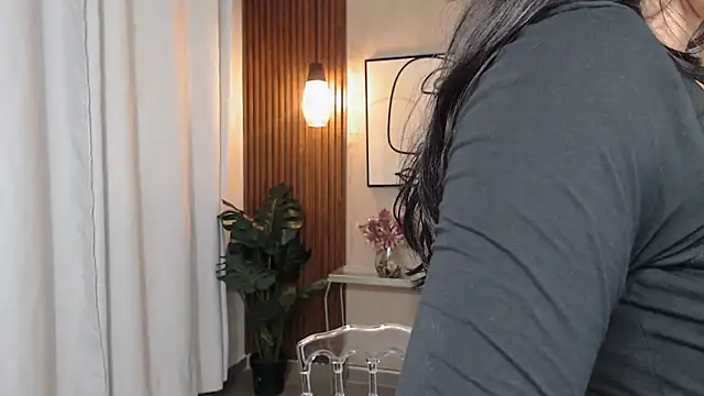 Snapshot of Lia_Mar_ chatting on 02/07/26, 11:14 Lia Mar online show from 02/07/26, 11:14