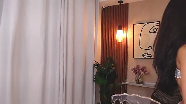 Snapshot of Lia_Mar_ chatting on 02/10/26, 06:23 Lia Mar online show from 02/10/26, 06:23