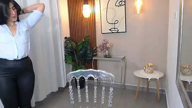 Lia Mar  online show from 03/21/26, 06:11