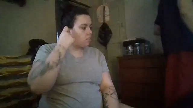 Snapshot of princessbr_013 chatting on 01/13/26, 01:38 princessbr 013 online show from 01/13/26, 01:38