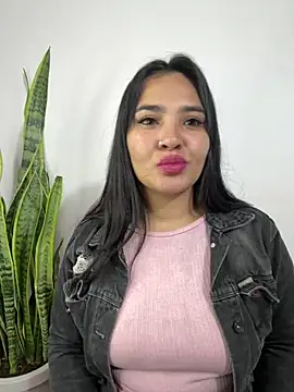 meli  brown online show from 05/13/26, 11:44