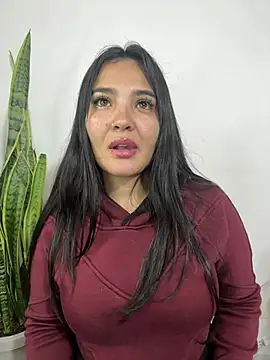meli  brown online show from 05/25/26, 02:50