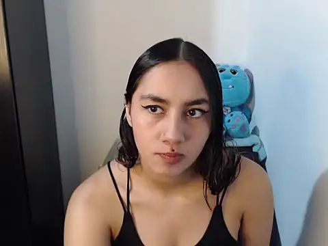 Snapshot of Stormyyy_hot chatting on 10/30/25, 05:57 Stormyyy hot online show from 10/30/25, 05:57