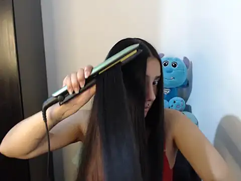 Snapshot of Stormyyy_hot chatting on 11/18/25, 08:24 Stormyyy hot online show from 11/18/25, 08:24