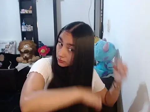 Snapshot of Stormyyy_hot chatting on 11/23/25, 06:41 Stormyyy hot online show from 11/23/25, 06:41