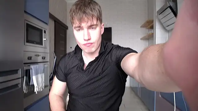 megamaxxxl online show from 04/07/26, 09:32