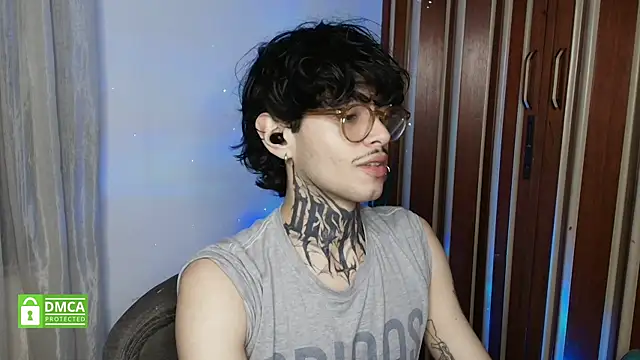 Mihail leroy online show from 02/24/26, 01:25