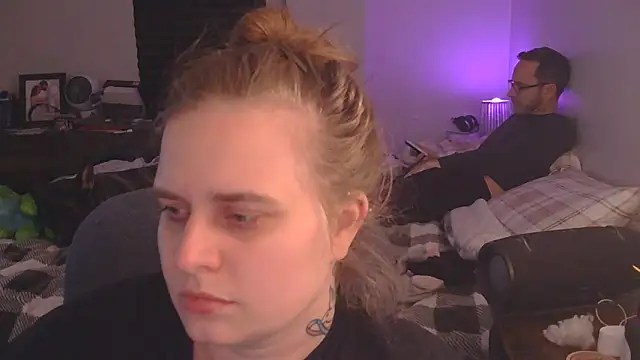 Snapshot of Sexyblonde12344 chatting on 11/30/25, 11:42 Sexyblonde12344 online show from 11/30/25, 11:42