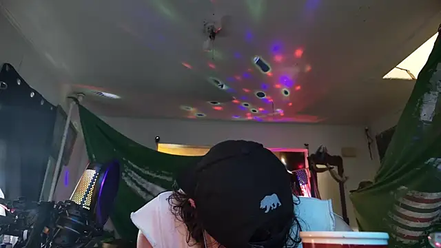 MasterDaddyCool online show from 10/17/25, 01:35