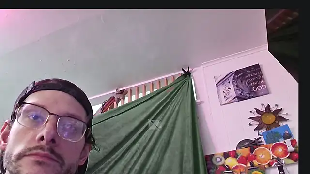 MasterDaddyCool online show from 10/24/25, 05:26