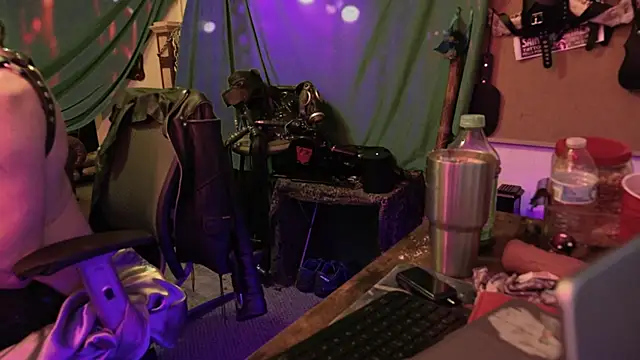 MasterDaddyCool online show from 02/16/26, 08:32