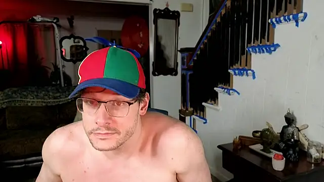 Snapshot of MasterDaddyCool chatting on 06/08/26, 01:20 MasterDaddyCool online show from 06/08/26, 01:20